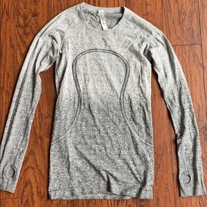 Lululemon Swiftly Tech long sleeve